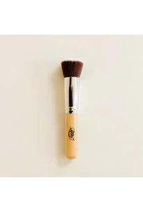 Pure Anada: Vegan Brushes Fashion