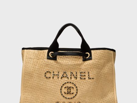 CHANEL Straw Raffia Deauville MM Tote Bag For Discount